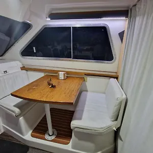 Hotel en barco Sammy Sea, Sitges